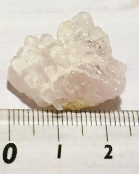 Amazon.co.jp: カテドラル ローズクォーツ クラスター 原石 ラフ