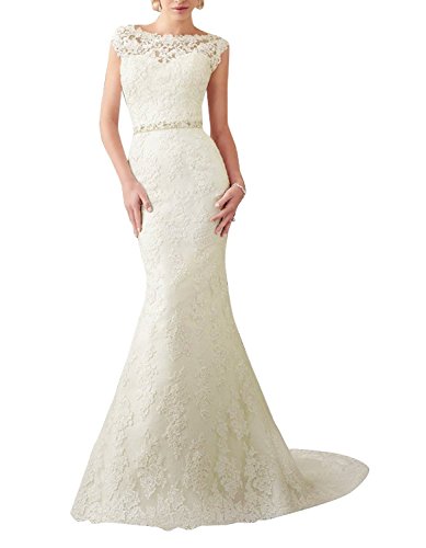 Robe de mariée sirène en dentelle col rond idéale pour grand domaine