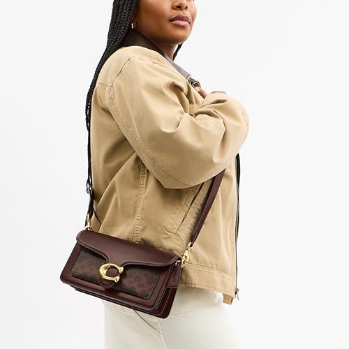 Image of Coach Women's Tabby Shoulder Bag 26