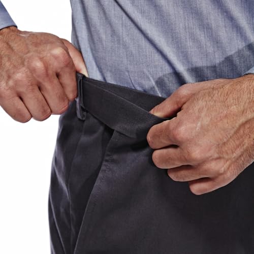 Image of Haggar Men's Classic Fit Premium No Iron Khaki Pant