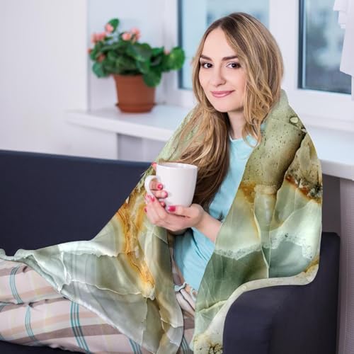 Couverture marbre douce et chaude pour des moments cocooning au lit - 8