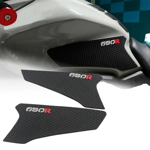 Tampon de réservoir moto CB650R idéal pour vos sorties dynamiques - 5