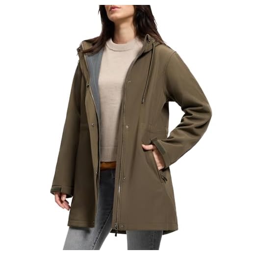 25 Rainy Day Outfits for Women – Chic Looks to Stay Stylish in Wet Weather Waterproof Rain Jacket