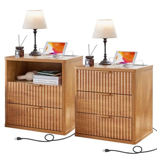 LEYAOYAO Fluted Farmhouse Nightstand Set of 2 with Charging Station, 23" Wide 2 & 3 Drawers Large End Table with Metal Handle, Brown Night Stand Bedside Table, Wood Dresser for Bedroom,Closet