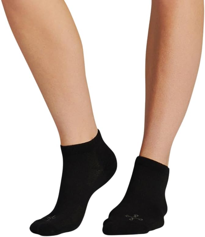 ActiveWick Women’s Over-the-Calf Compression Socks – Wicking Channels, Mesh Ventilation & Copper Znergy Anti-Odor