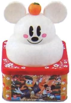 Amazon Co Jp 17年ニューイヤーグッズ ミッキーマウス 鏡餅型缶入りおせんべい お菓子 お正月 元旦 ディズニーリゾート限定 食品 飲料 お酒