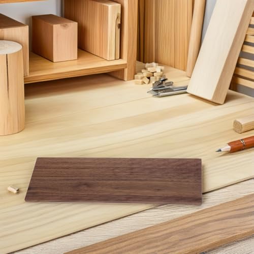 Planche de bois en noyer marron robuste contre l'usure étagère