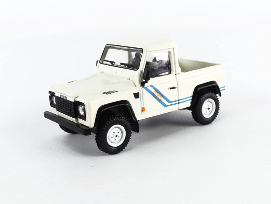 Amazon.com: Mini GT 1/64 - Land Rover Defender 90 Pickup