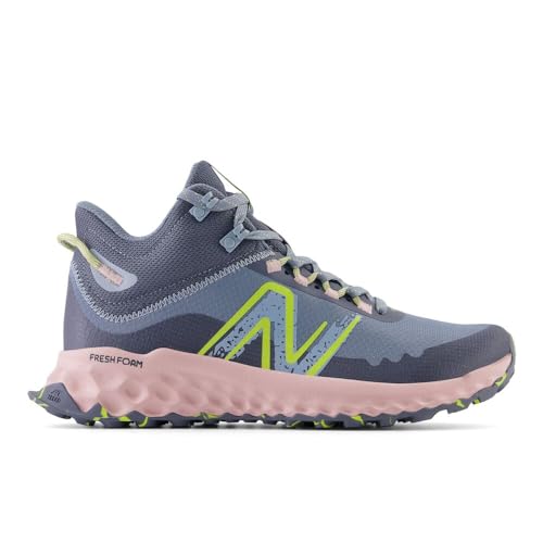 Image of New Balance Women's Fresh Foam Garoe V1 Midcut