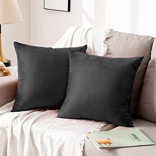 Yorkshire Bedding Velvet Cushion Covers 45 x 45 cm, 2 Pack Decorative Square Throw Pillow Cases - Image 3