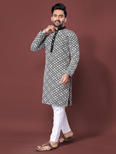 Image of Men's Silk Blend Solid Straight Kurta