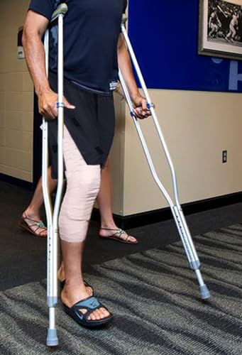 Post Surgery Shorts for Men Tear Away Shorts Cotton Knee Hip Replacement Recovery Short After Surgery Clothing for Women4