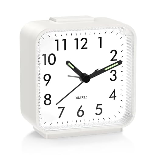 ORIA Analog Alarm Clock, Small Travel Alarm Clock, Quartz Movement Desk Clock with Light, Snooze Function, Increasing Alarm Sound, Battery Operated Alarm Clock for Elderly, Teen, White