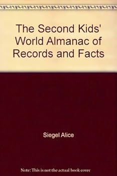 Paperback The Second Kids' World Almanac of Records and Facts Book