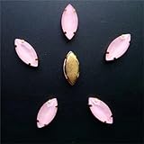 2. Forme mixte : ces strass à dos plat sont de différentes formes, telles que losange, carré, ovale, gouttes d'eau, fleur de prunier, cœur, œil de cheval, triangle, rond, glaçons irréguliers. Vous pouvez choisir la forme différente selon vos préférences et les coudre sur vos vêtements.