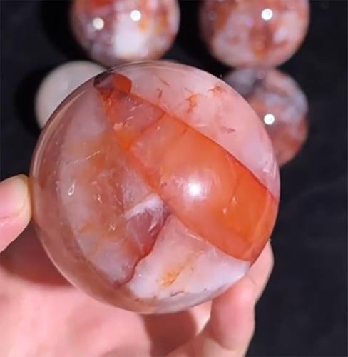 Cadeau witchy original avec cette boule de cristal de quartz