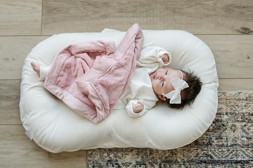 Image of Saranoni Luxury Receiving Blankets for Babies | Ultra-Soft Lush and Boutique Quality Baby Blanket | Ballet Slipper Pink - 40 inch x 30 inch