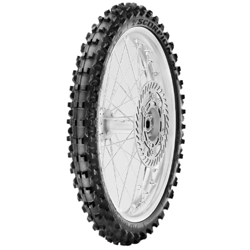 Pirelli Scorpion MX Mid Soft 32 évite les glissades avant sur terrain meuble