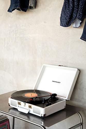 Crosley Cruiser Deluxe Platine Vinyle tourne disque à 3 vitesses 33/45/78 avec Haut Parleur Intégré – Blanc - Les Beatles, Paul McCartney, John Lennon, RIngo Starr, George Harrison Crosley Cruiser Deluxe Platine Vinyle tourne disque à 3 vitesses 33/45/78 avec Haut Parleur Intégré - Blanc – Image 3