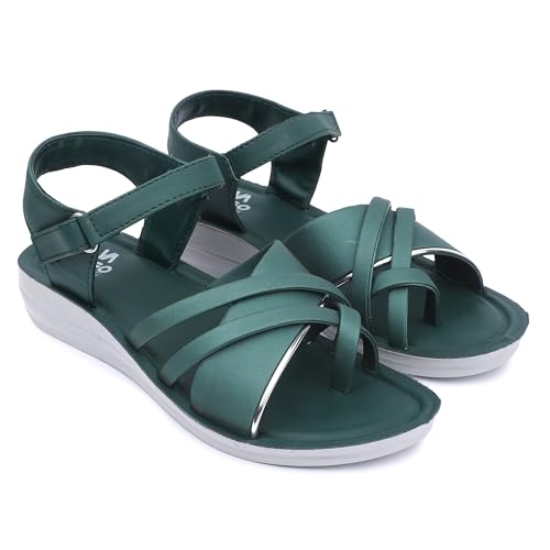 Image of Ango Women's Black Gladiator Sandals with Platform Sole, Strappy Design, Casual For Girls