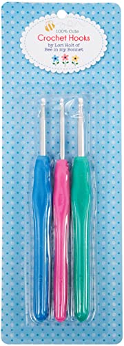 Lori Holt 100% Cute Crochet Hooks from Riley Blake Designs - 3 Sizes