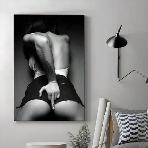 Décoration murale femme sexy pour sublimer le style d'un bureau ou d'une chambre
