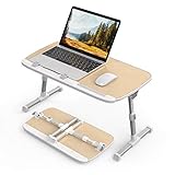 PORTABLE: el plegado inteligente hace que las piernas se mantengan planas para que se puedan transportar fácilmente, le permite trabajar de manera productiva en cualquier lugar gracias a su construcción liviana y tiene su propio soporte para computadora de escritorio para computadora portátil en cualquier lugar; una solución mucho más ligera, más sencilla y económica para lograr condiciones de trabajo más saludables y un estilo de vida más conveniente