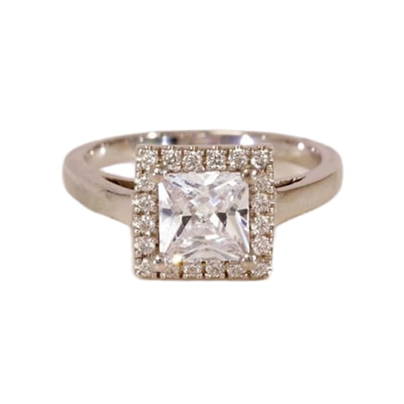 Bague imposante en argent 925 avec halo de diamants CZ éclatants