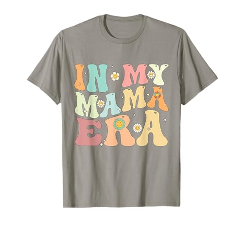 In My Mama Era Groovy Retro Mom Día de la Madre 2023 Camiseta