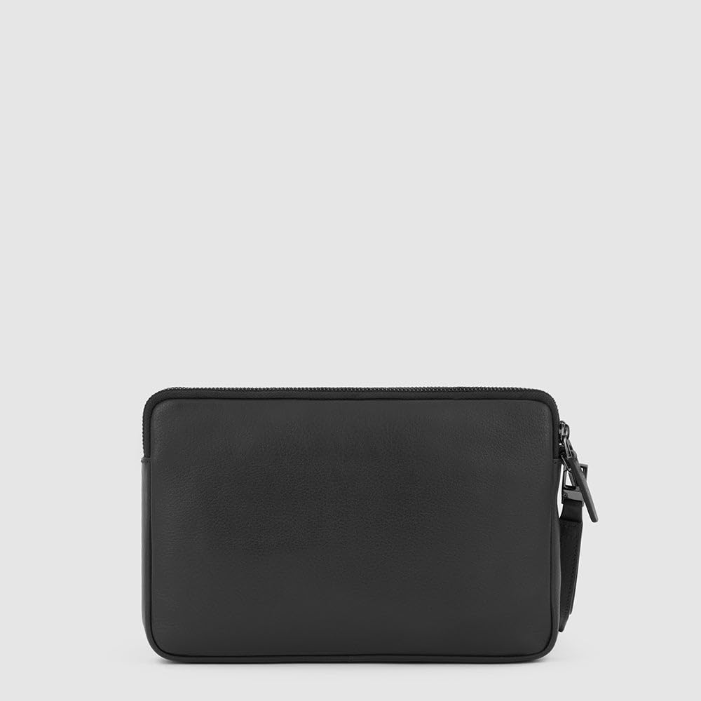 PIQUADRO – Pochette Modus in Pelle – Porta iPad® Mini, 2 Scomparti, Polsiera Rimovibile – Protezione RFID – Colore Nero – Uomo