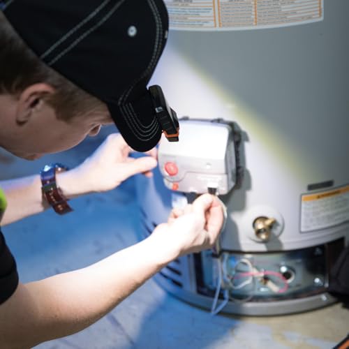 Klein Tools 56402 Luz de LED, clipe de viseira de tampa tem cabeça giratória, 2 pilhas AAA, para tra