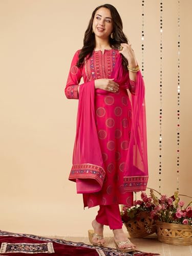Image of Womens Printed Straight Kurta Pant and Dupatta Set for Women Ethnic Tunic Kurtis Set