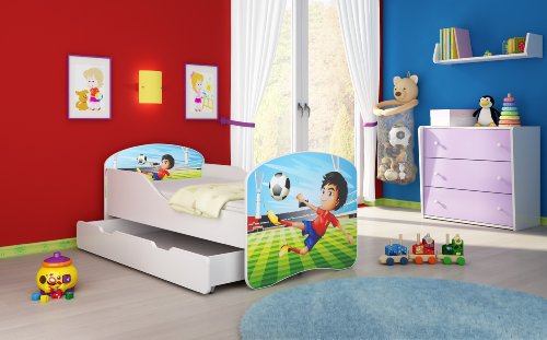 Cama infantil Clamaro Traumland, con protector anticaída (34 estampados y elección de nombre), 70 x 140 o 80 x 160, incluye colchón, somier, estructura (cajones con ruedas), sin cantos ni bordes afilados gracias a sus protectores, laterales regulables 13 Fußballer Talla:80x160 cm (mit Bettkasten)