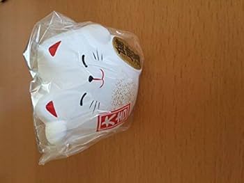 Amazon.com: Kotobuki Maneki Neko Charm Kenkoh-un Collectible