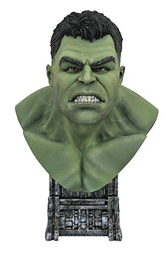 Diamond Select Toys Legends in 3D Marvel Movie Thor Ragnarok Hulk 1/2 Scale...
