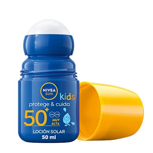 NIVEA SUN Roll-On Solar Niños Protege & Juega FP50+ (1 x 50 ml), protector solar roll-on para niños, crema solar resistente al agua, protección solar muy alta