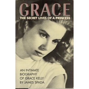 Grace: The Secret Lives of a Princess (Thorndik... [Large Print] 0896218392 Book Cover