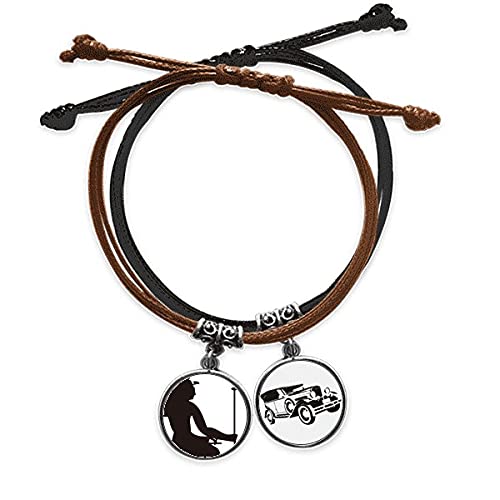 Bracelet Égypte Pharaon Sceptre : cordon cuir noir, chaîne main et bijou silhouette fresque
