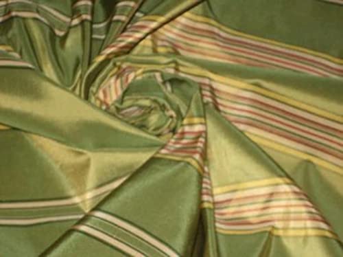 Tissu taffetas de soie vert pomme pour confectionner une robe de cocktail