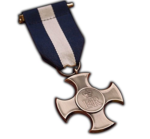 Distinguished Service Cross Military Medal for Armed Forces Royal Fleet & Navy to | Army | Navy WW2 British Replica