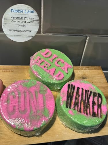 Pebblelane Sweary Bath Bomb (Cunt Pink/Green) - Fir Scented - Bathwater Additive