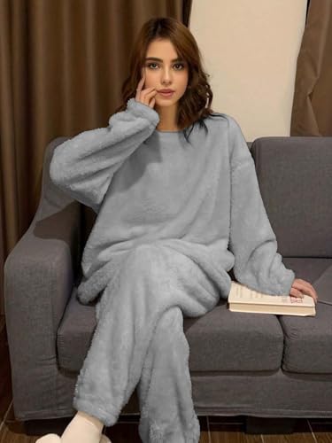Image of KOTTY Women's Regular Fit Coral Fabric Winter Ensemble - Soft and Warm Wear for Chilly Days