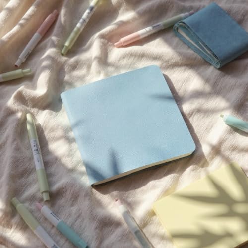 Fark Tanıtım Defter, Çizgisiz Not Defteri – PU Deri Not Defteri – 16,5x16,5 cm, 96 Yaprak (192 Sayfa), 90 gr Ivory Kağıt, Esnek Kapak, Ofis ve Kırtasiye (Buz Mavi) - Görsel 5