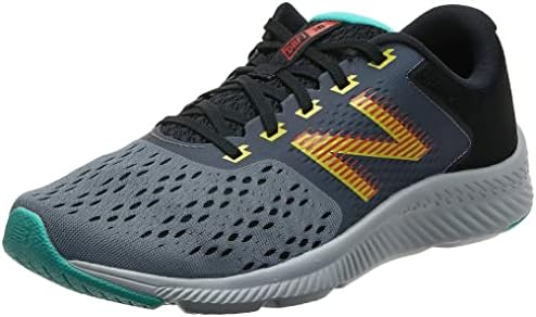 The New Balance Mens DRAFT Running Shoe 