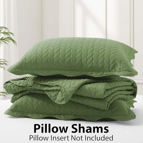 IR Imperial Rooms Queen Quilt Bedding Set Size (90" x 96") + 2 Pillow Shams (20" x 26"+ 2") - 3 Pcs All Season Lightweight Reversible Microfiber Coverlet Embossed Quilt Bedspread (Olive Green)