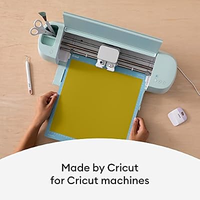 Cricut Premium Permanent Vinyl Roll (12 in x 15 ft), Gold - Weather-Resistant, Dishwasher-Safe & Fade-Proof, Compatible with Cricut Cutting Machines
