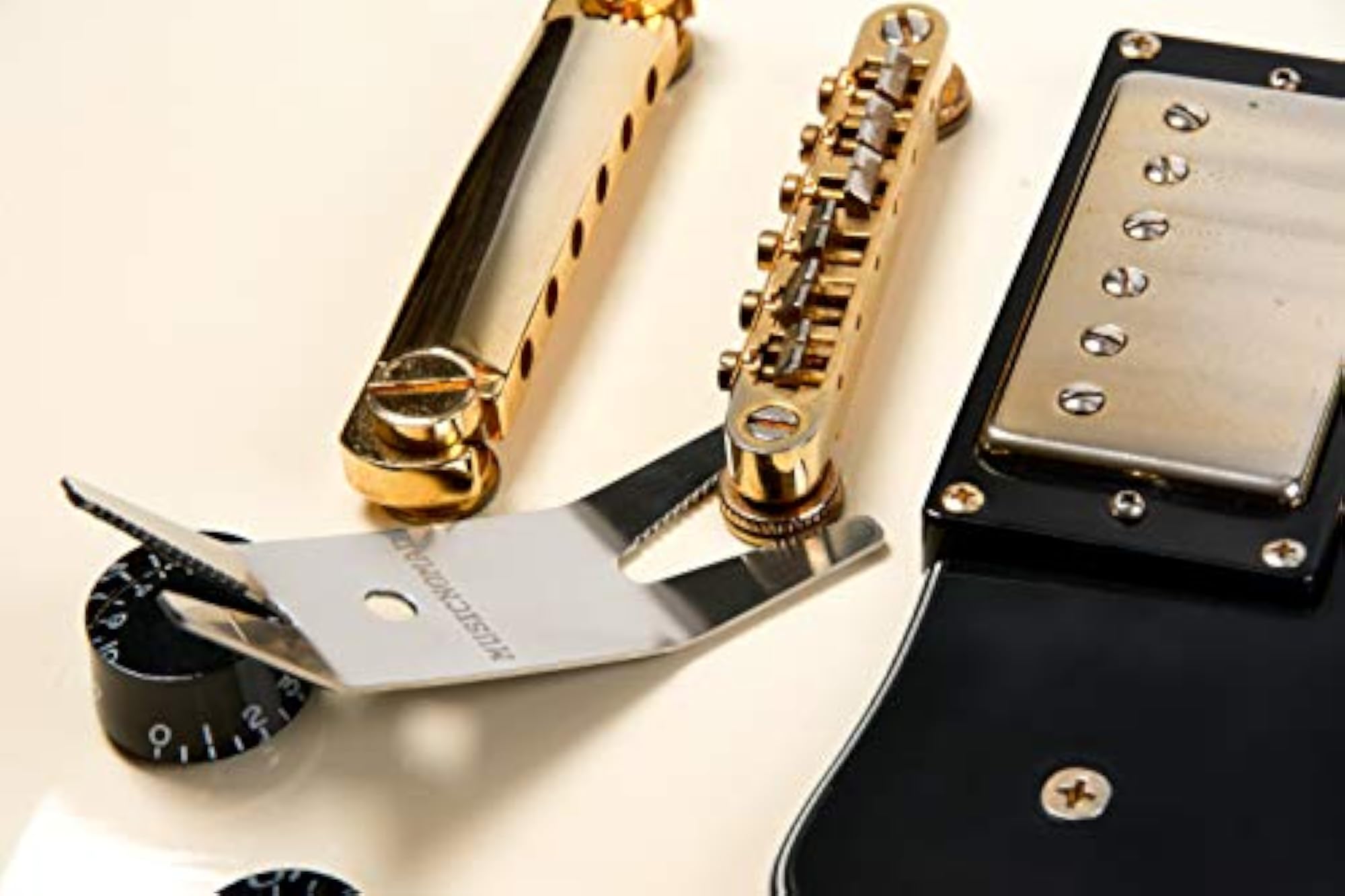 Music Nomad Spanner Wrench with Microfiber Backing