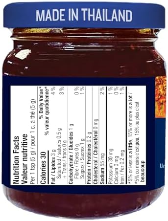 Blue Dragon Chili Crisp 180 g, Made in Thailand, Gluten Free, Vegan, No Artificial Flavours or Colours, Crunchy Chilli Oil - 1