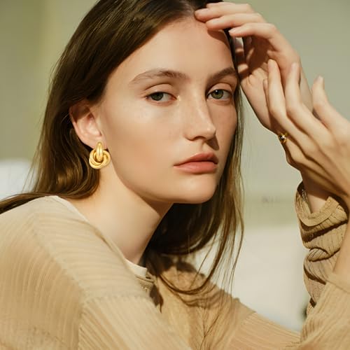 YUJIE Gold Clip On Earrings for Women Gold Plated Geometric Knot Ear Clip Chunky Door Knocker Studs Earrings Trendy Jewelry3