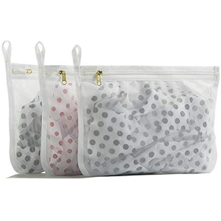 Amazon Co Jp Yokellmux 洗濯ネット ランドリーネット 洗濯袋 洗濯バッグ ブラジャー タオル 下着 靴下の小物適用 角型 型崩れ防止 傷み防止 細かい網目 丈夫 旅行収納 袋 小物用に特化 家庭用 3枚入れ ホーム キッチン